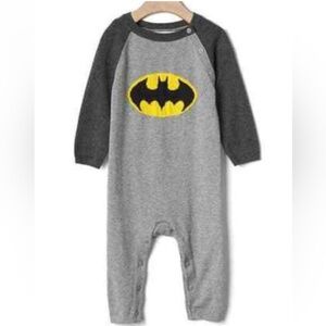 Baby Gap + Junk Food - Knit Cotton Batman Onesie Size 18 - 24 Months